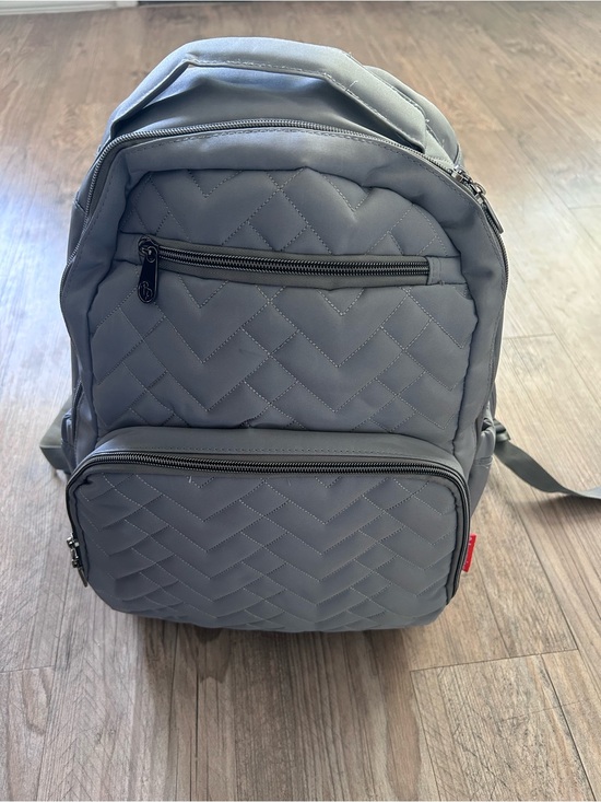 Fisher-Price Handbags - Fisher-Price Quilted Gray Baby Diaper Backpack